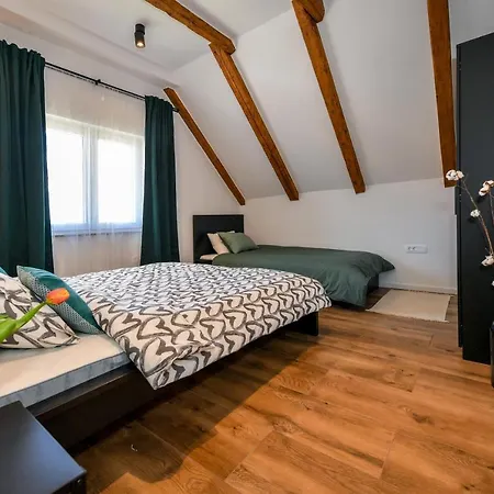 Kuca Za Odmor Bubamara Prázdninový dům